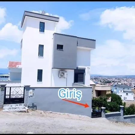 Bahçe Katı Stüdyo 1 Deniz Manzaralı Appartement