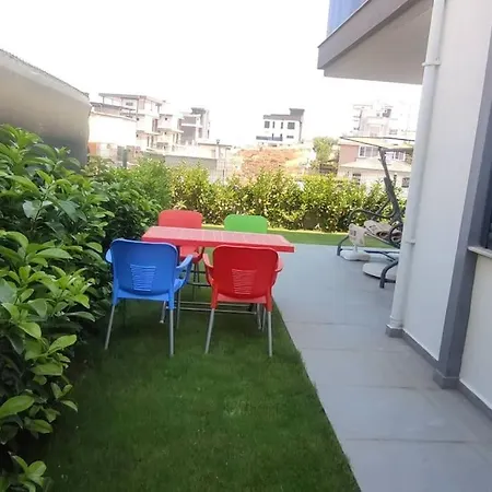 Bahçe Katı Stüdyo 1 Deniz Manzaralı Seferihisar