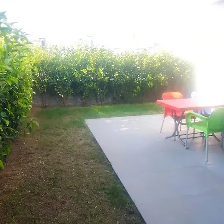 Bahce Kati Stuedyo 1 Deniz Manzarali Appartamento Seferihisar